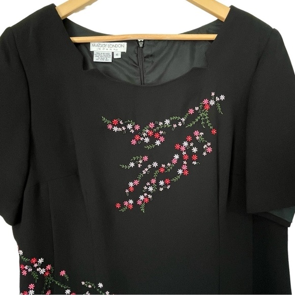 Maggy London Woman Black Sheath Dress with Embroidered & Beaded Floral Pattern - Picture 3 of 10